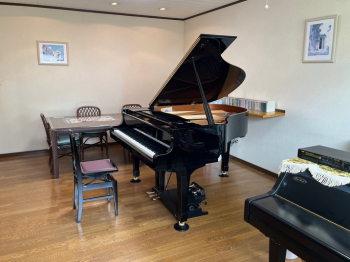 前山ピアノ教室